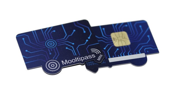 Mooltipass Mini BLE Smartcards
